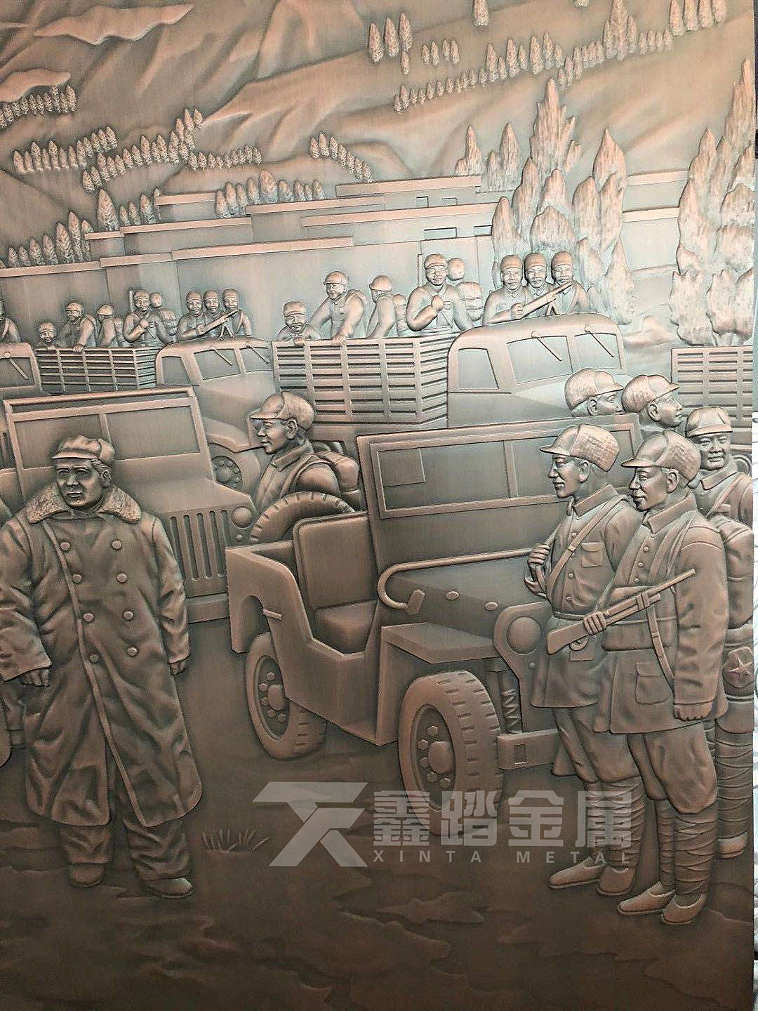 手工锻打黄铜做旧浮雕壁画 浮雕形态微妙微翘栩栩如生