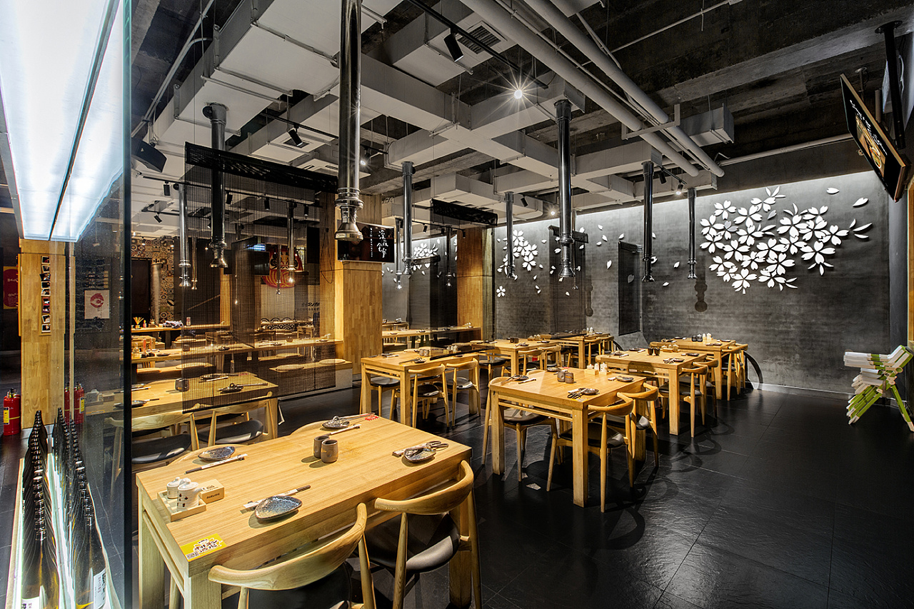 和萌牛肠烧烤店