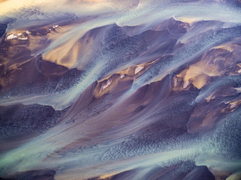 菠蘿油表妹的個(gè)人主頁(yè)（封面預(yù)覽） - 主頁(yè)封面設(shè)置 - 站酷設(shè)計(jì)師菠蘿油表妹原創(chuàng)素材 - 站酷ZCOOL