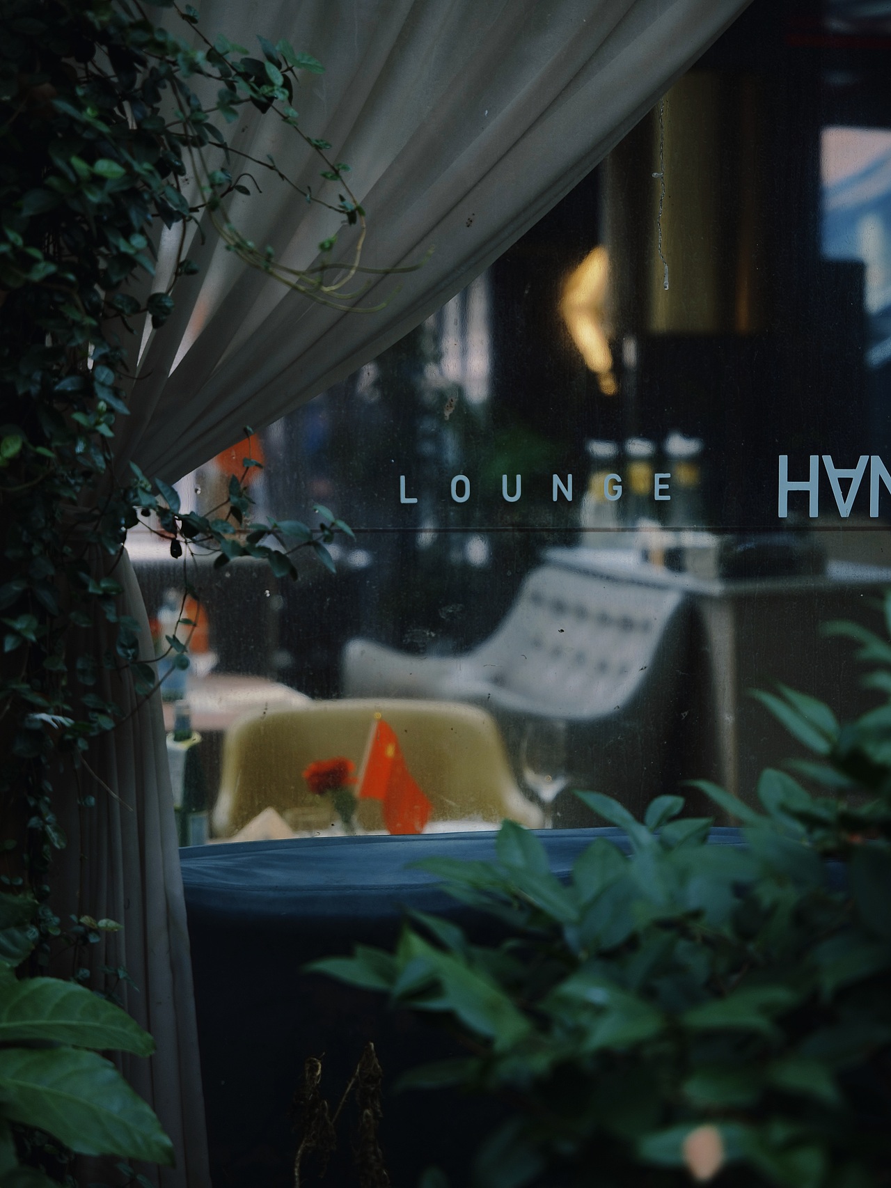 一人一📷丨自在独行（图ZMzc4NDExMDcy） - 人文/纪实摄影 - 站酷设计师朝花夕拾丿原创素材 - 站酷ZCOOL