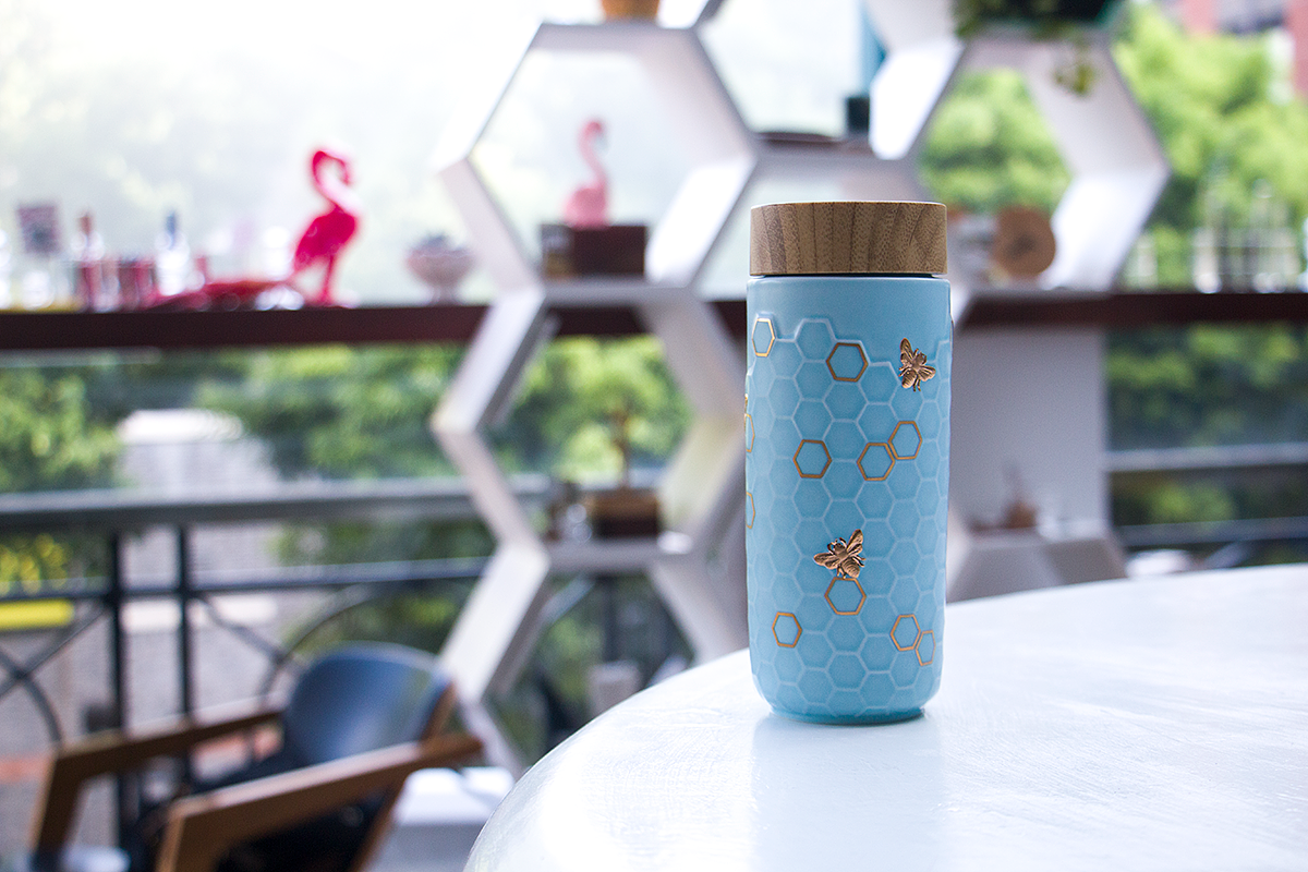 蜜蜂杯产品拍摄（图ZMTkwNzI1MDUy） - 产品摄影 - 站酷设计师李秀一原创素材 - 站酷ZCOOL