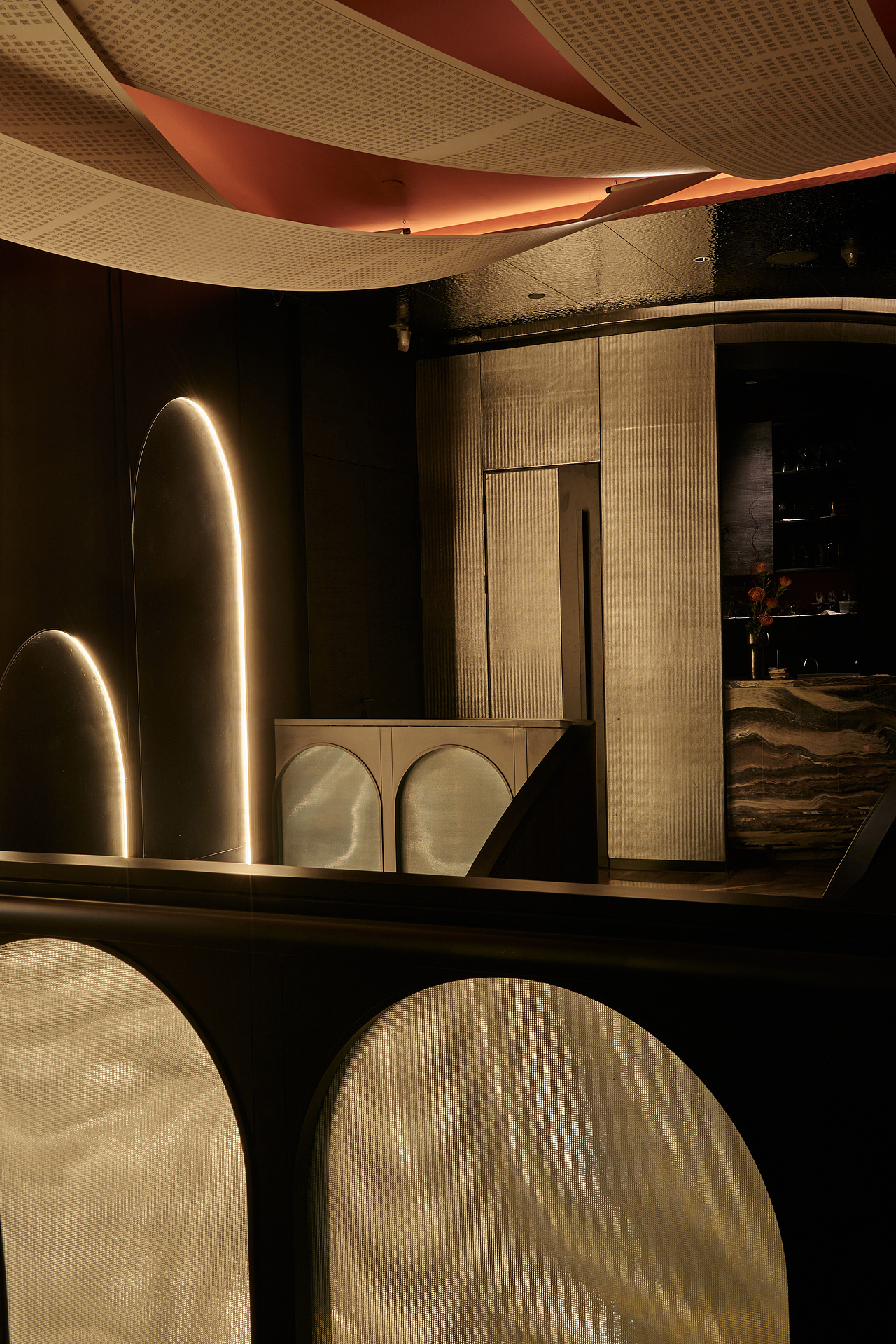 初筵/初会于畔,筵以宴友/餐厅空间平面摄影