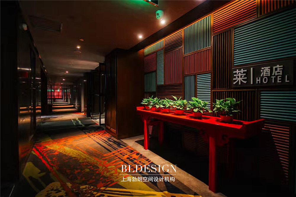 郑州酒店设计公司分享郑州莱精品主题酒店设计实景图（图ZODc3NzQyODA=） - 家装设计 - 站酷设计师精品酒店设计公司原创素材 - 站酷ZCOOL