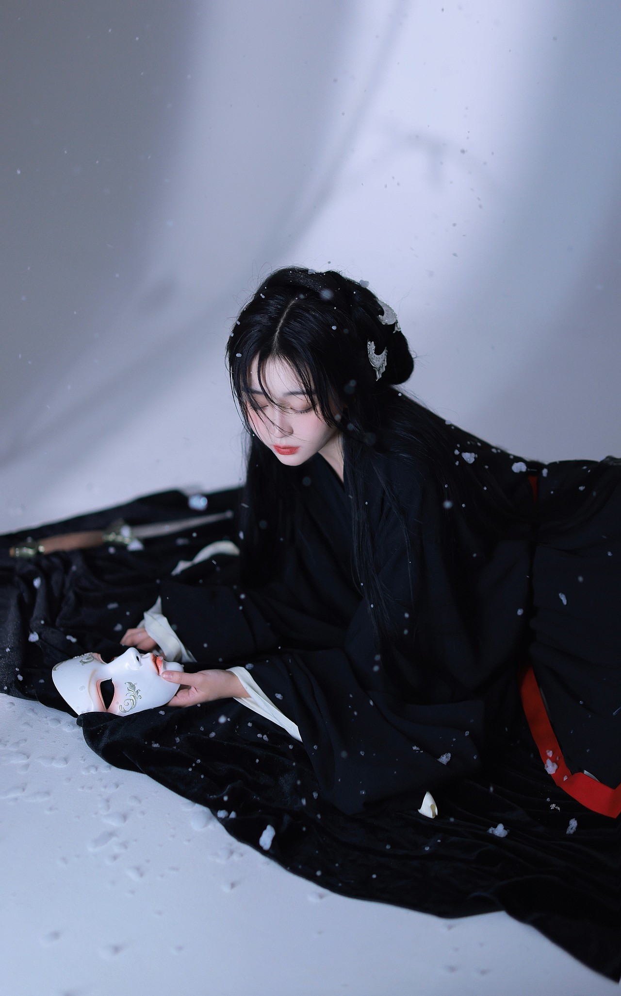 黑与白（图ZMjkyOTkxNjgw） - 人像摄影 - 站酷设计师猫南北睡不醒原创素材 - 站酷ZCOOL