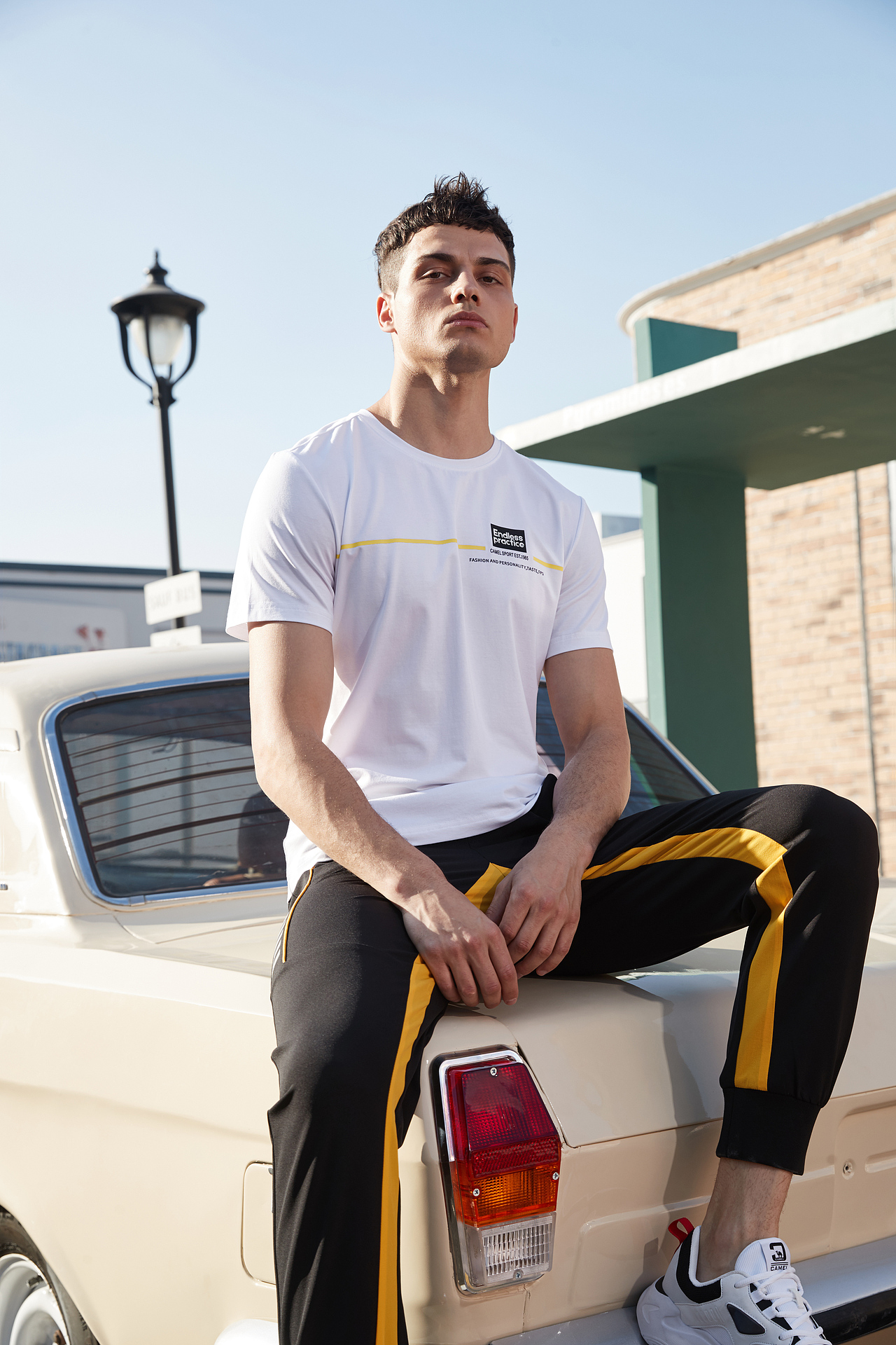 春夏装（图ZMTk4Nzc5MjM2） - 时尚/艺术摄影 - 站酷设计师东狮文化传媒原创素材 - 站酷ZCOOL