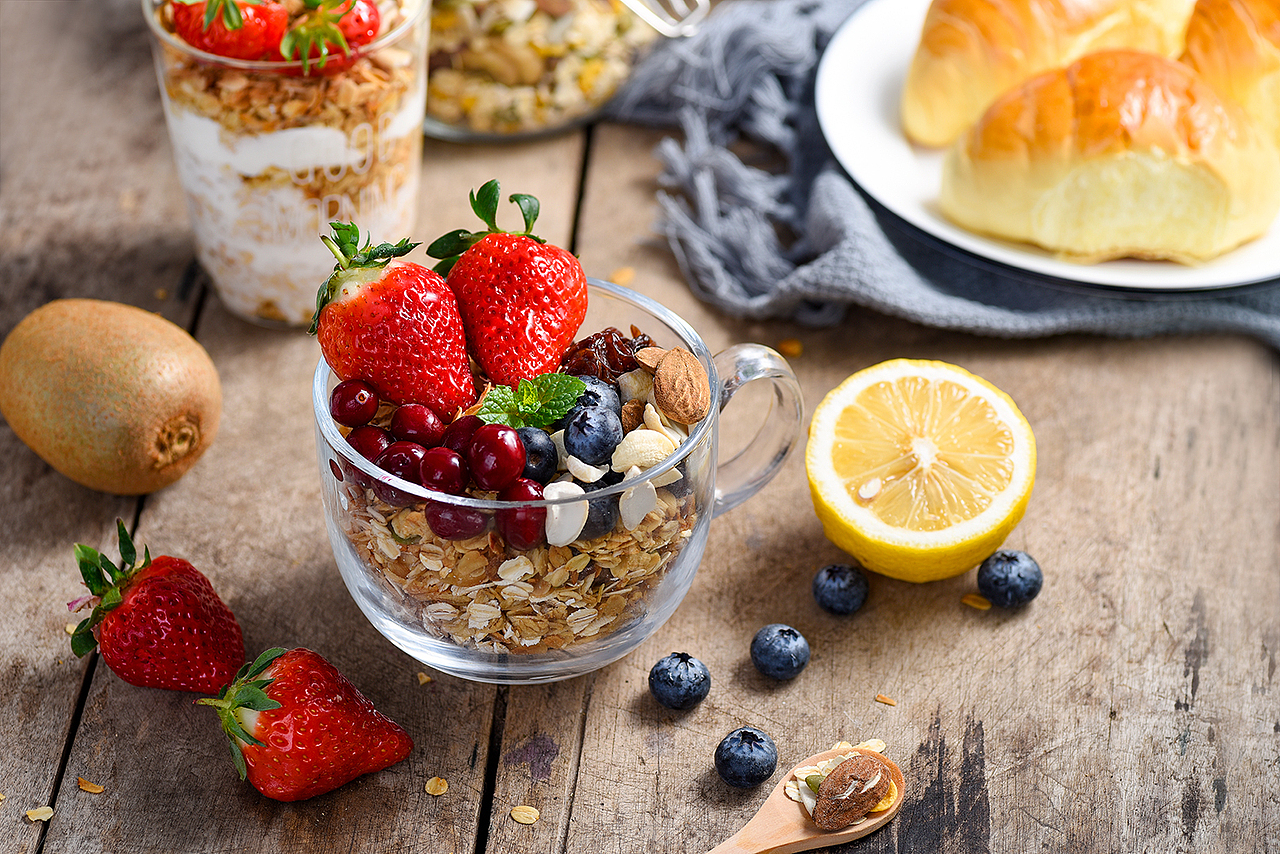 烘焙 早餐 麦片 拍摄（图ZMTA4ODQ3Mzg4） - 产品摄影 - 站酷设计师摄影师董名扬原创素材 - 站酷ZCOOL