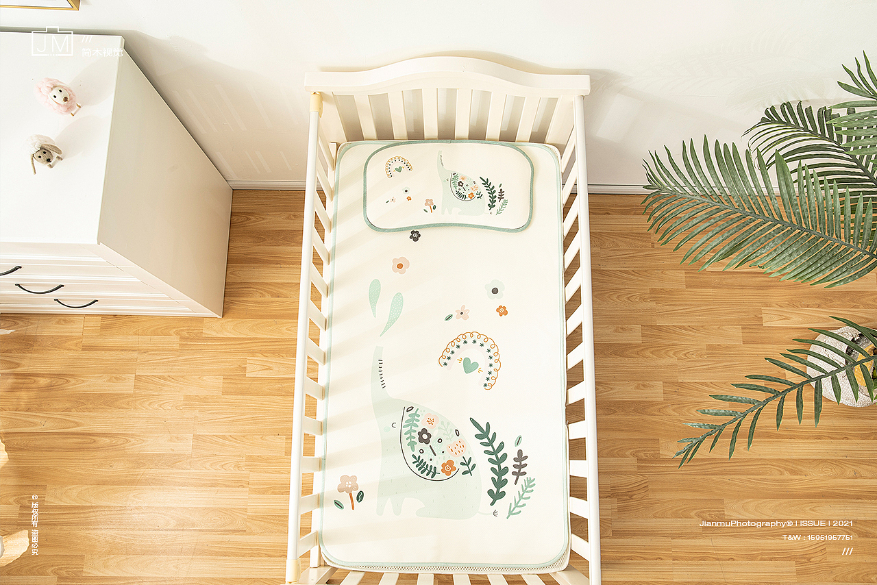 『母婴用品』 | 婴儿枕头凉席纱布浴巾乳胶枕 产品摄影