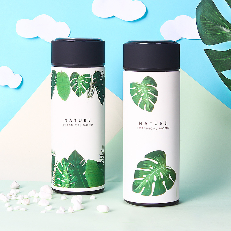 小清新保温杯（图ZMTE2MDYwMzE2） - 产品摄影 - 站酷设计师三维设计师夏天原创素材 - 站酷ZCOOL