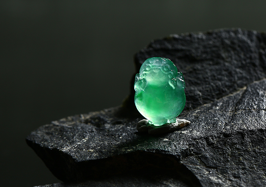 聚翠光廊——阳绿金蟾