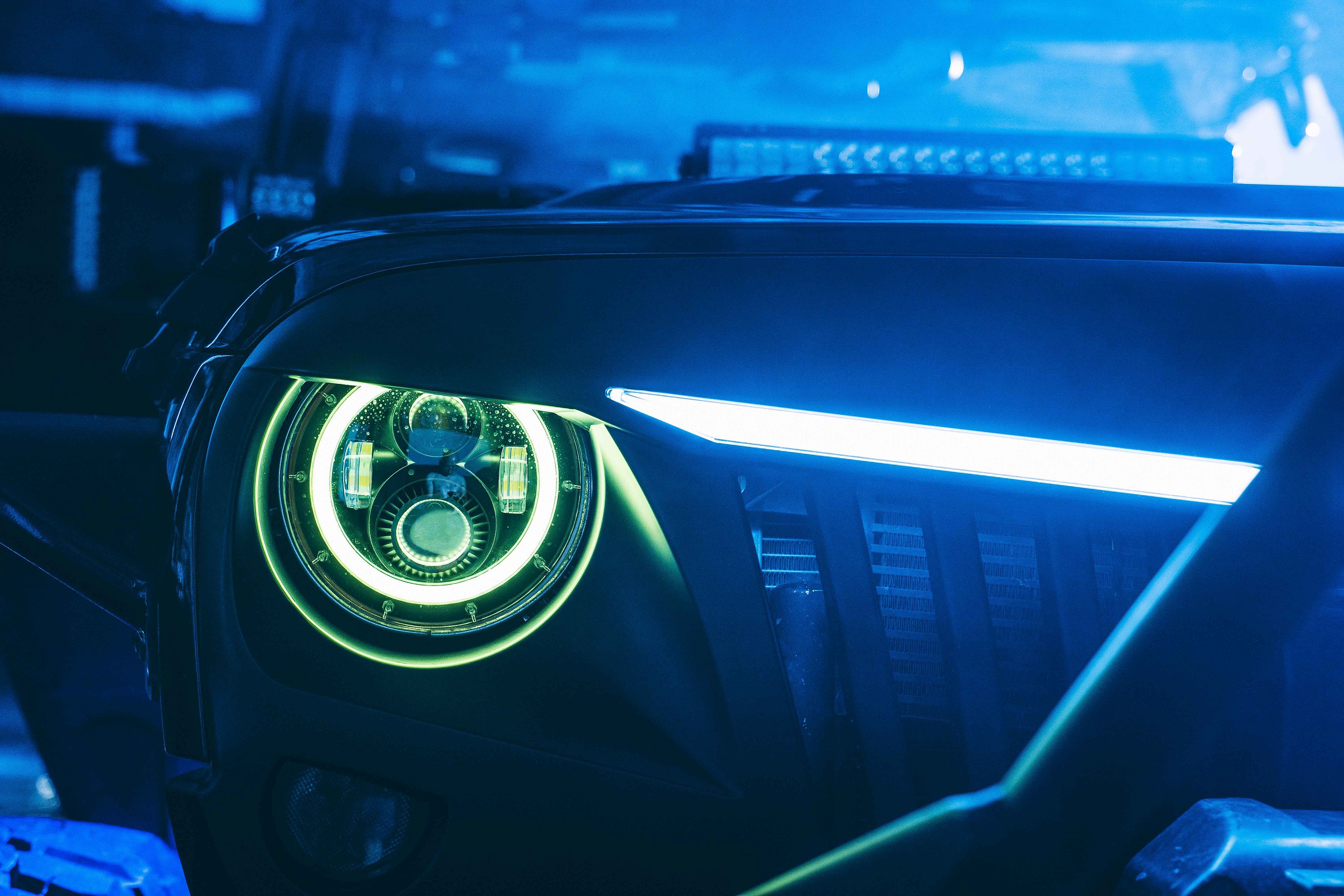 越野车 车灯 牧马人大灯