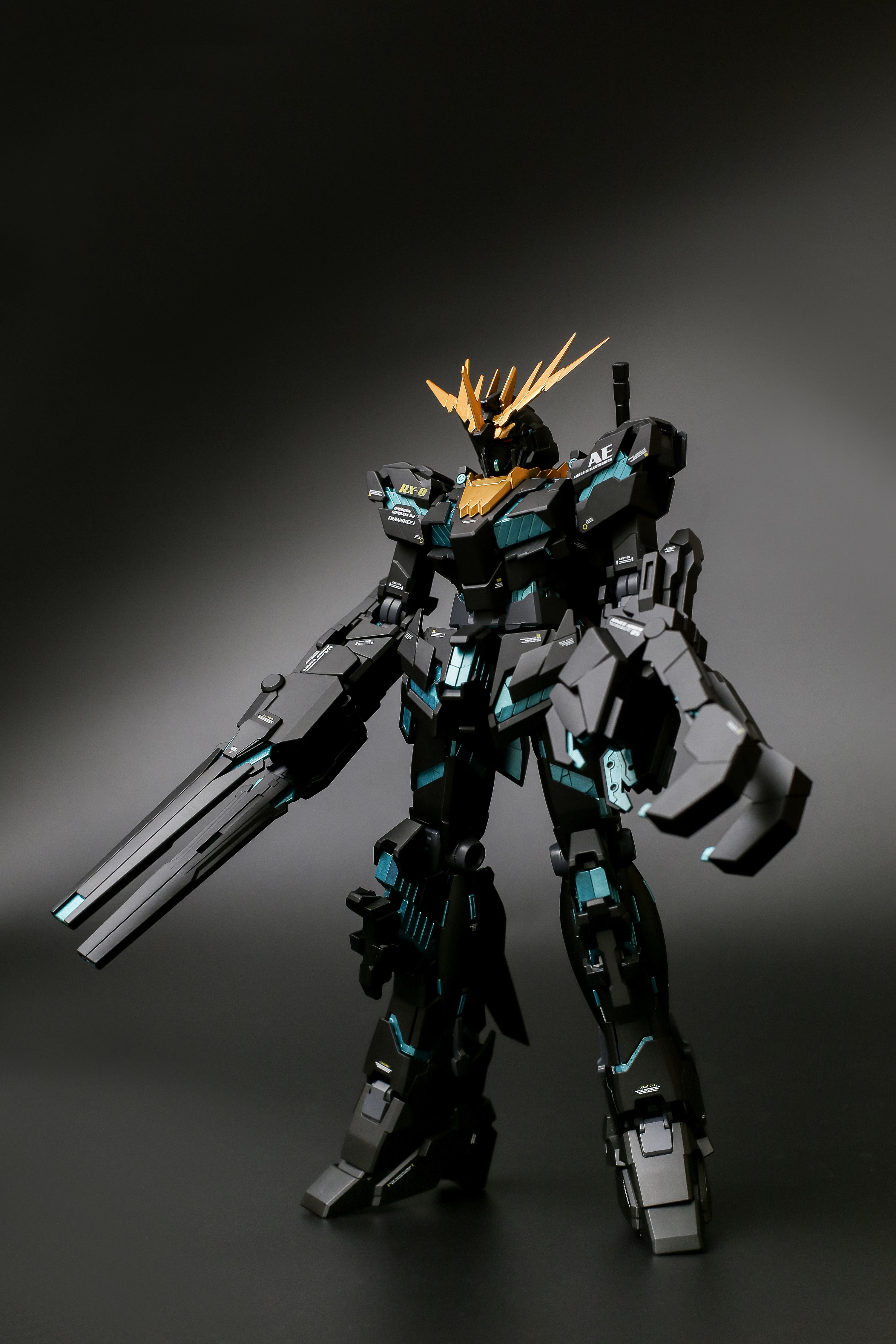 unicorn gundam 02 "banshee " 报丧女妖