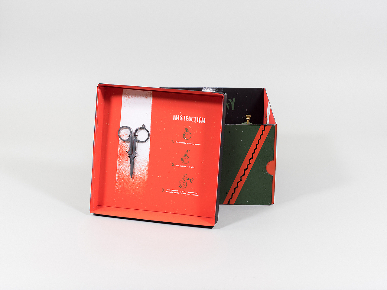 深水炸弹 · 鸡尾酒包装设计