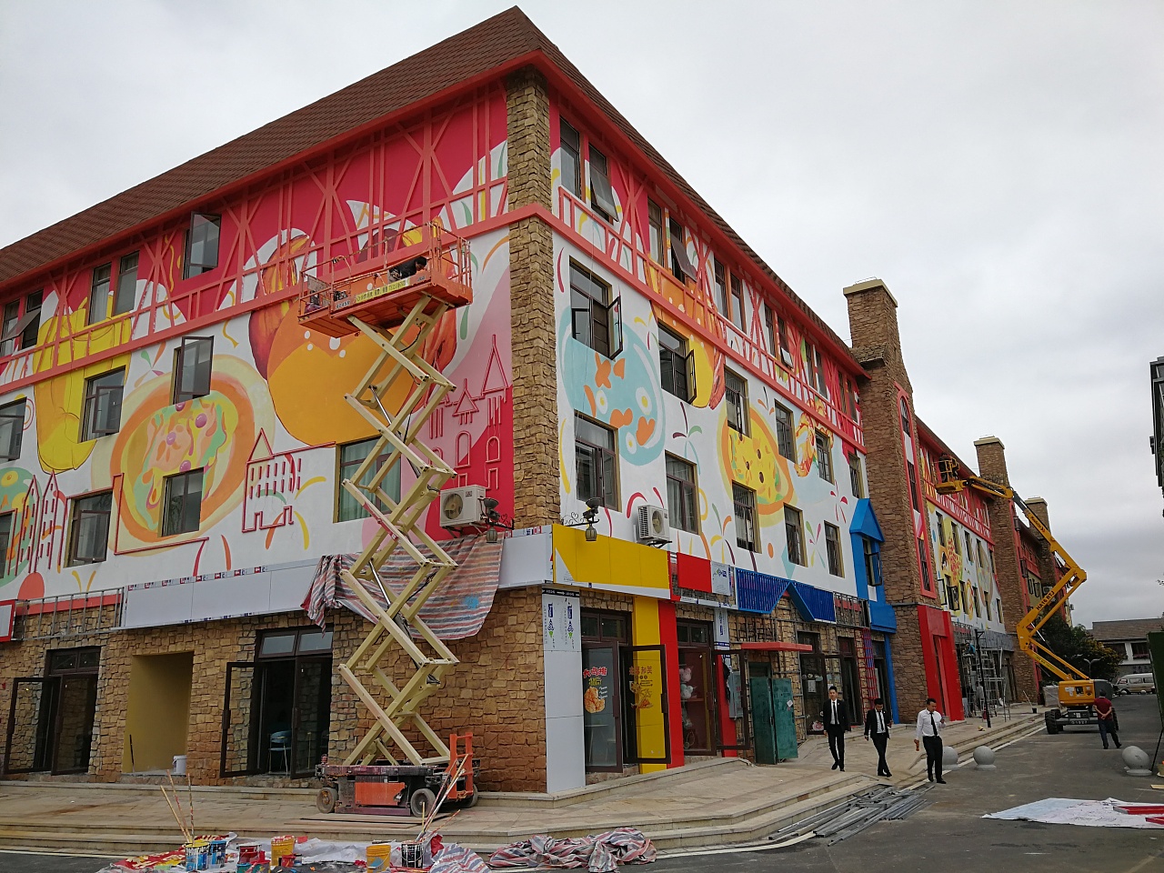 昆明恒大国际健康城商业墙绘设计