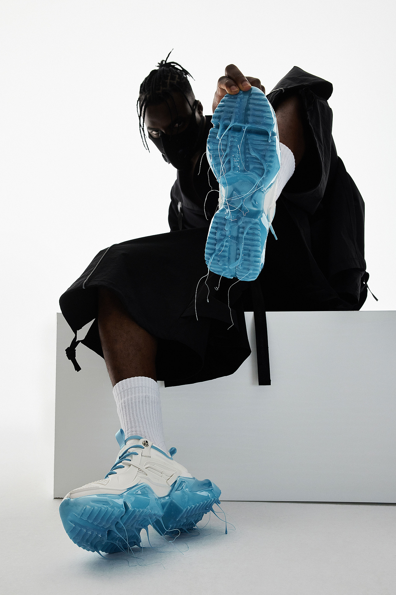 OGR机甲鞋形象大片拍摄（图ZMjU3NjYwMzQ0） - 时尚/艺术摄影 - 站酷设计师梅见风mads原创素材 - 站酷ZCOOL