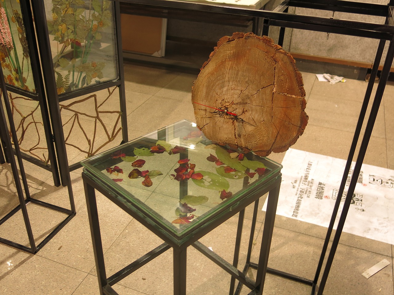 【2014届视觉传达毕业展】内蒙古师范大学国际现代设计艺术学院#青春答卷2014#（图ZMTcyNDQwOTY=） - 其他平面 - 站酷设计师小二黑拔牙原创素材 - 站酷ZCOOL