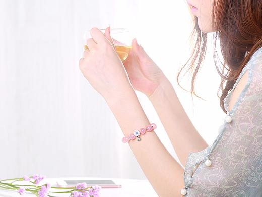 手链静物模特图拍摄