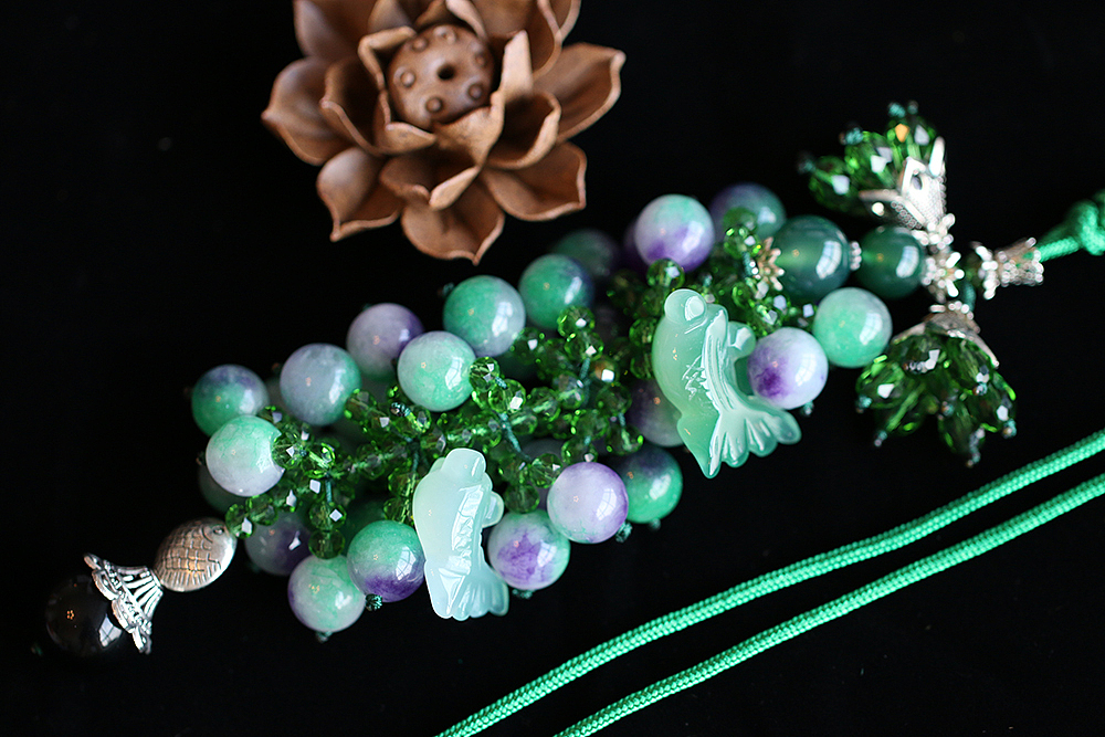 原创纯手工玛瑙汽车挂件+摄影（图ZMTM2ODUyNjA0） - 产品摄影 - 站酷设计师宜萱1955915131原创素材 - 站酷ZCOOL