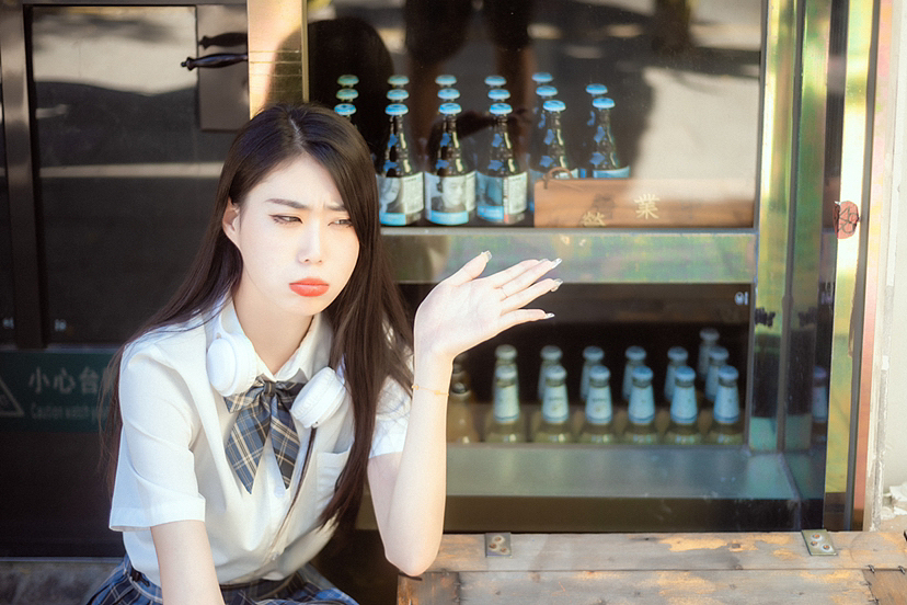 這個少女在發(fā)光耶（圖ZMzE0MjA3NDUy） - 人像攝影 - 站酷設(shè)計師青島攝影師野子原創(chuàng)素材 - 站酷ZCOOL