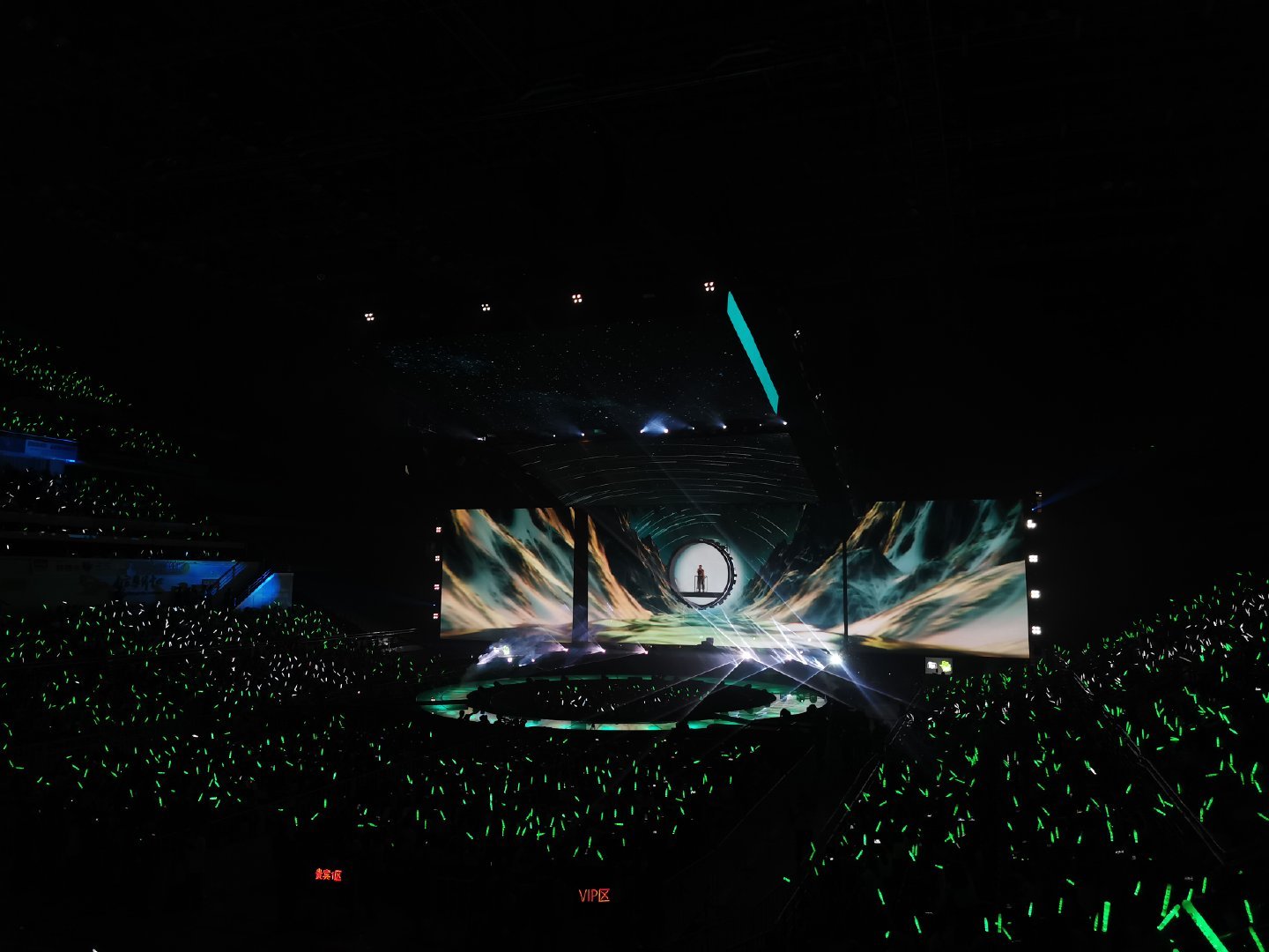 王源2019【源】演唱会大屏视觉