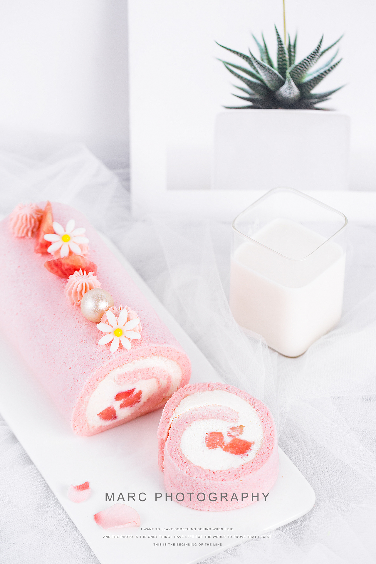 黑池-水蜜桃蛋糕卷