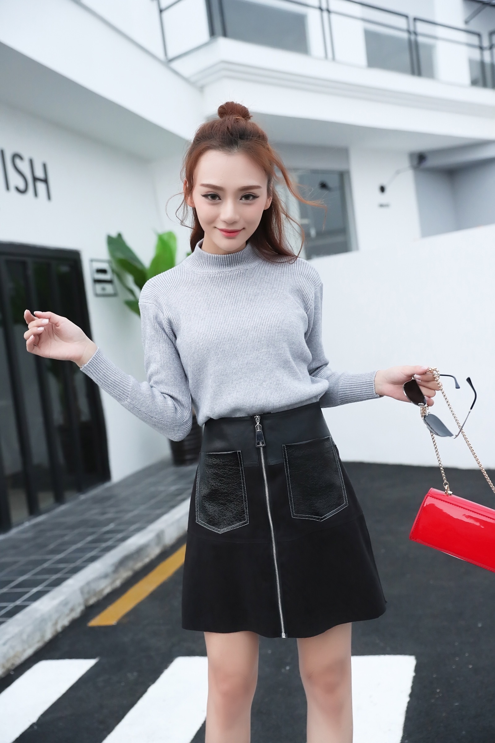 淘宝女装尊南酒店自拍风模特拍照 淘女郎网红爆款拍摄 淘宝女装网拍拍