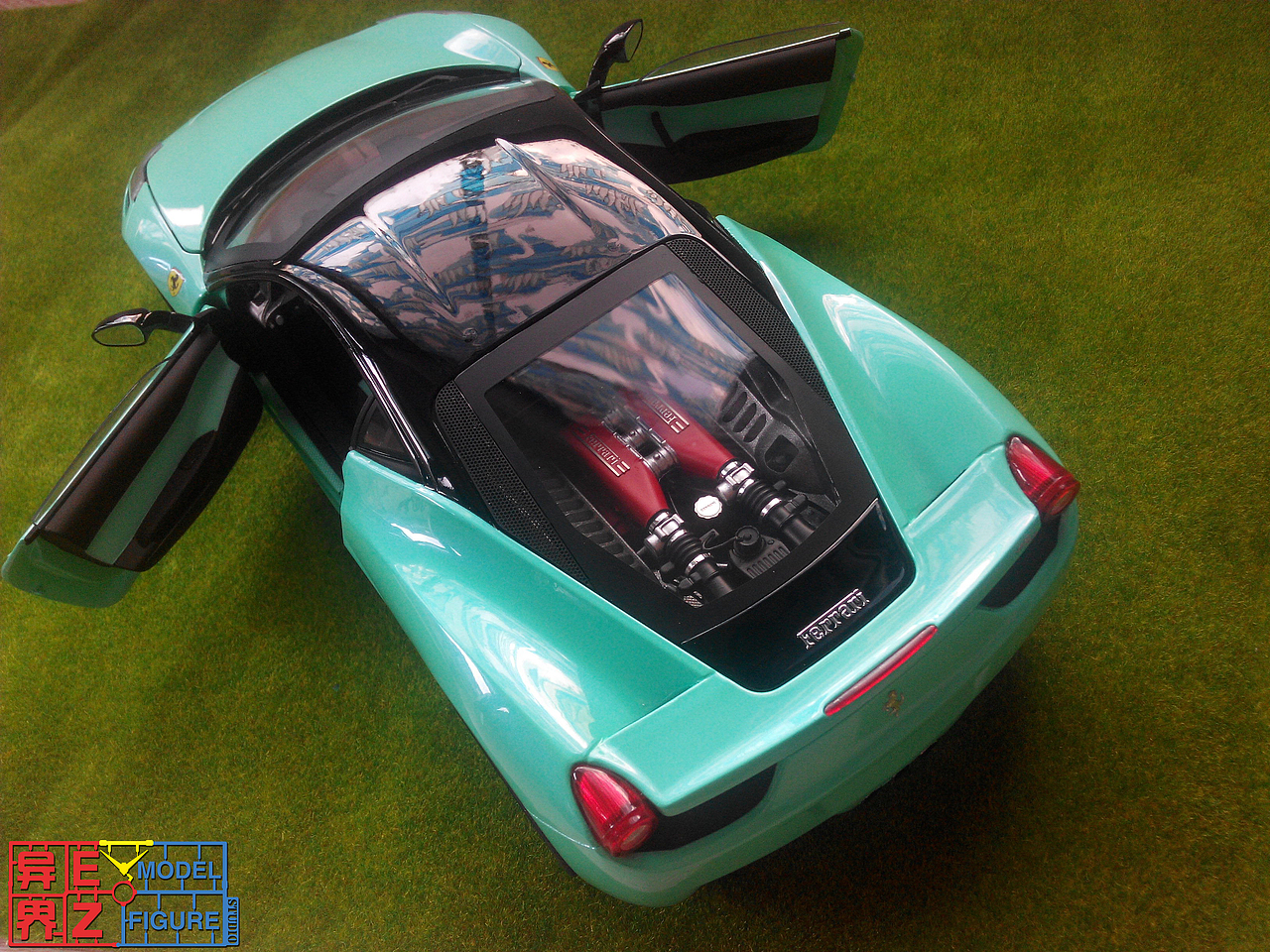 车模:1:18风火轮 法拉利458绸缎绿