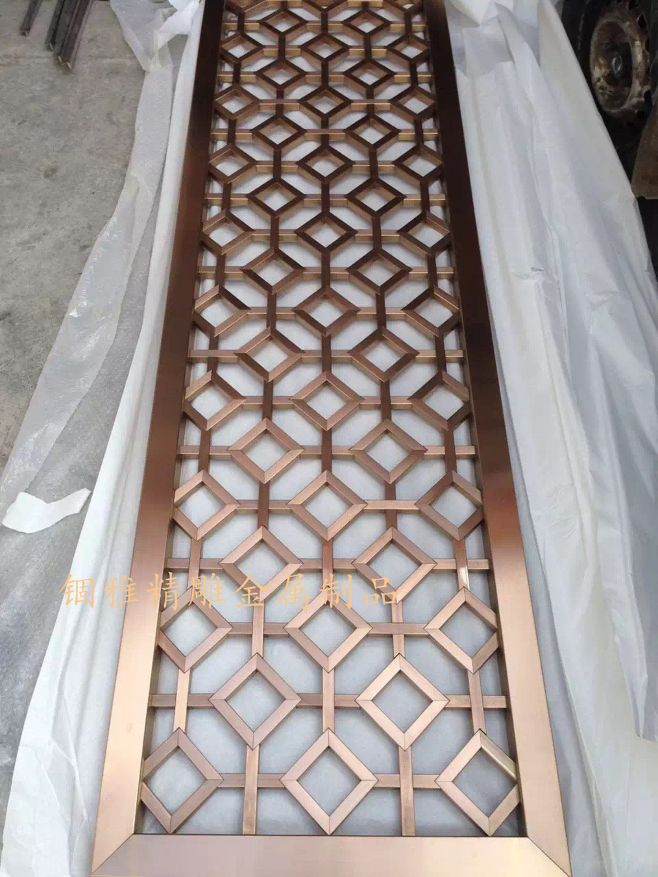 防火防潮红古铜不锈钢屏风