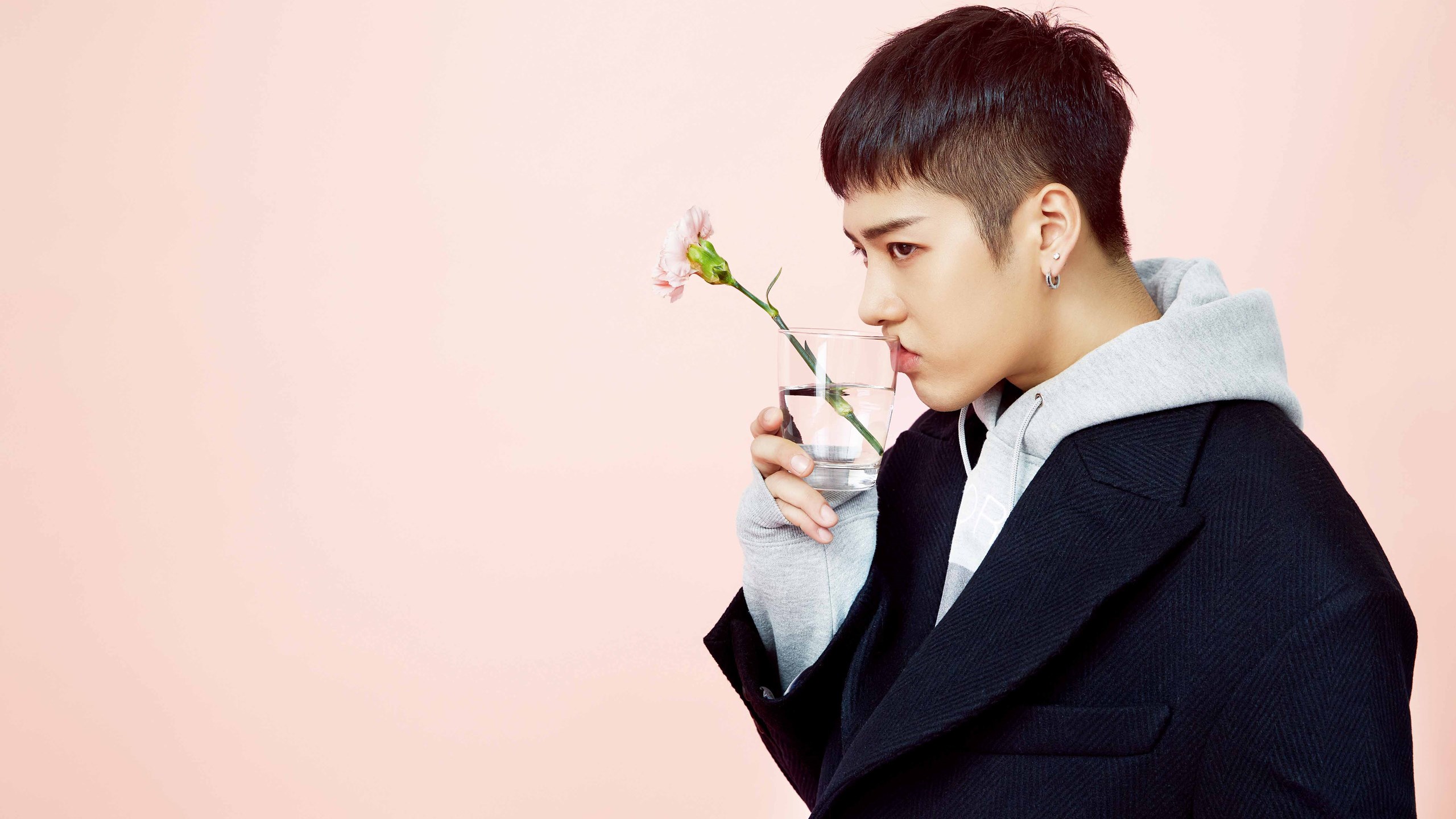 檸C養(yǎng)樂(lè)多的個(gè)人主頁(yè)（封面預(yù)覽） - 主頁(yè)封面設(shè)置 - 站酷設(shè)計(jì)師檸C養(yǎng)樂(lè)多原創(chuàng)素材 - 站酷ZCOOL