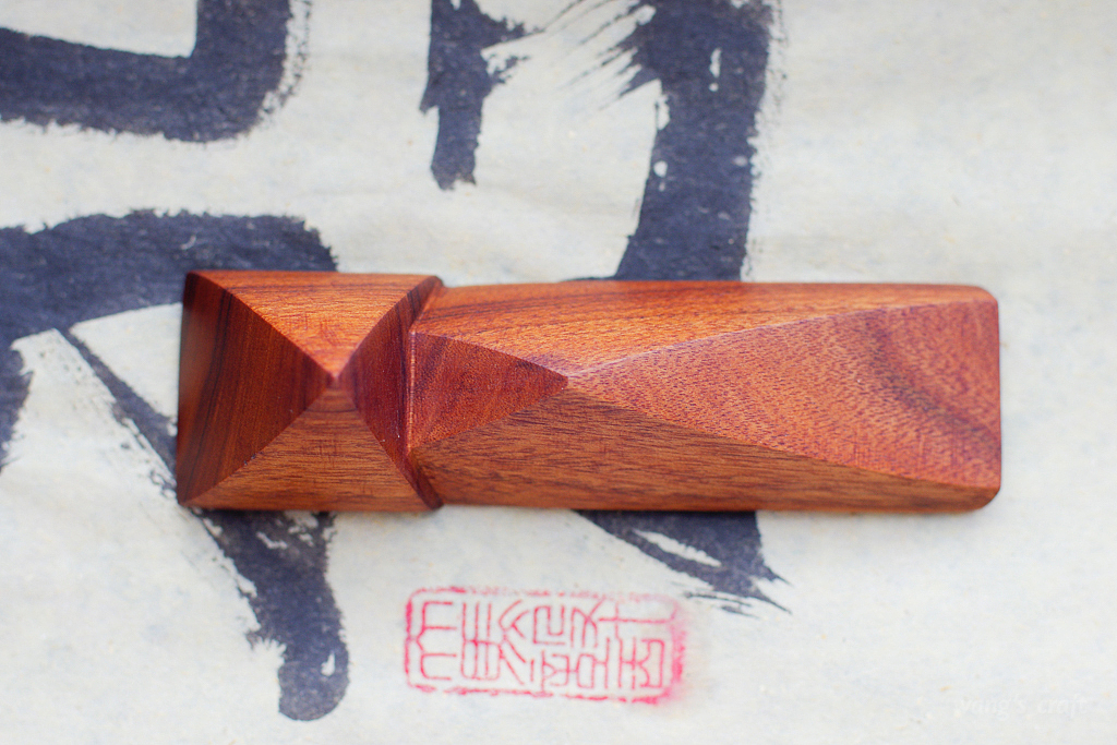 笔山：峰谷／镇纸（图ZNzU1NDcxODQ=） - 其他手工艺 - 站酷设计师大马设计原创素材 - 站酷ZCOOL