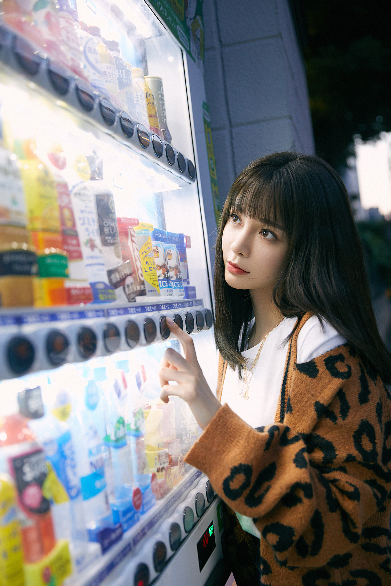 艺人《沈梦辰》（图ZMTc3NjczODQ4） - 修图/后期 - 站酷设计师杜娟修图培训原创素材 - 站酷ZCOOL