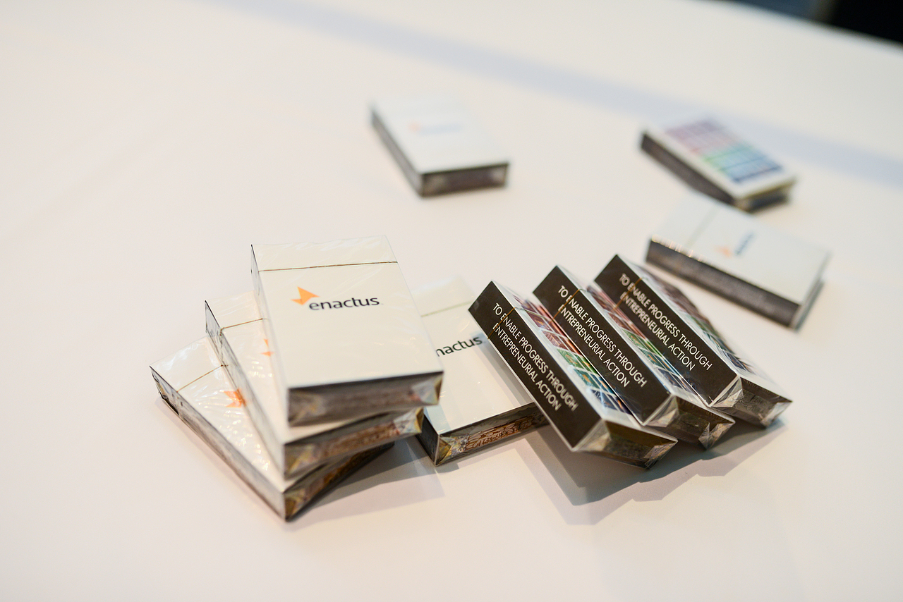 ENACTUS 紀(jì)念撲克（圖ZMTY5MjIxNDA=） - 圖案 - 站酷設(shè)計(jì)師DANIELDE原創(chuàng)素材 - 站酷ZCOOL