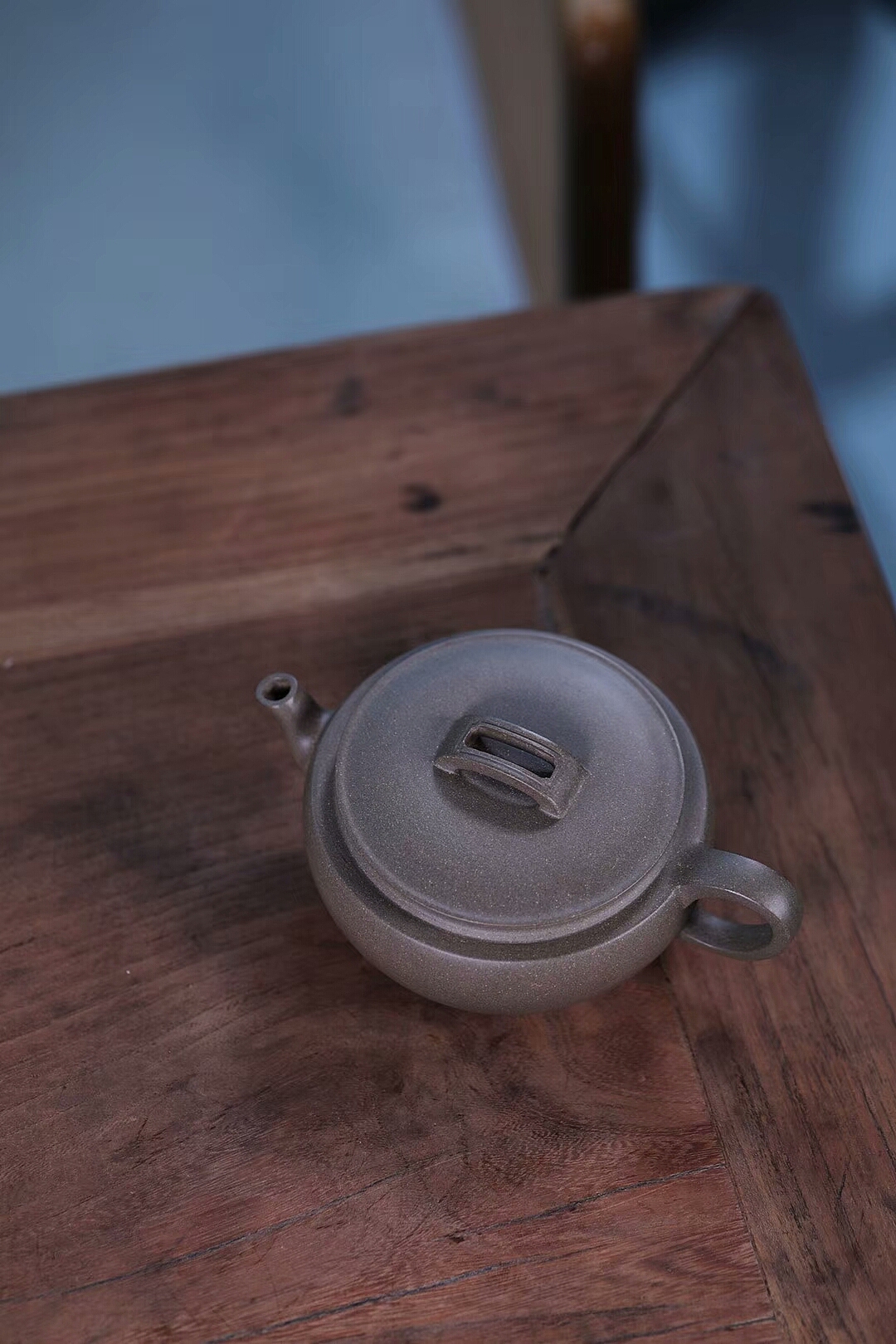 大蕴汉瓦壶190cc9孔