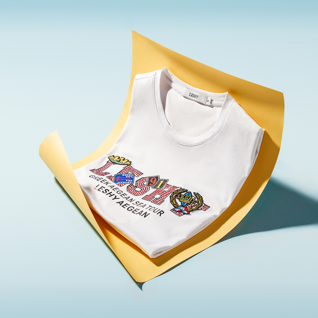 服装创意静物拍摄 | LESHY（图ZMjQ4MjMwMDY0） - 产品摄影 - 站酷设计师摄影师GQ原创素材 - 站酷ZCOOL