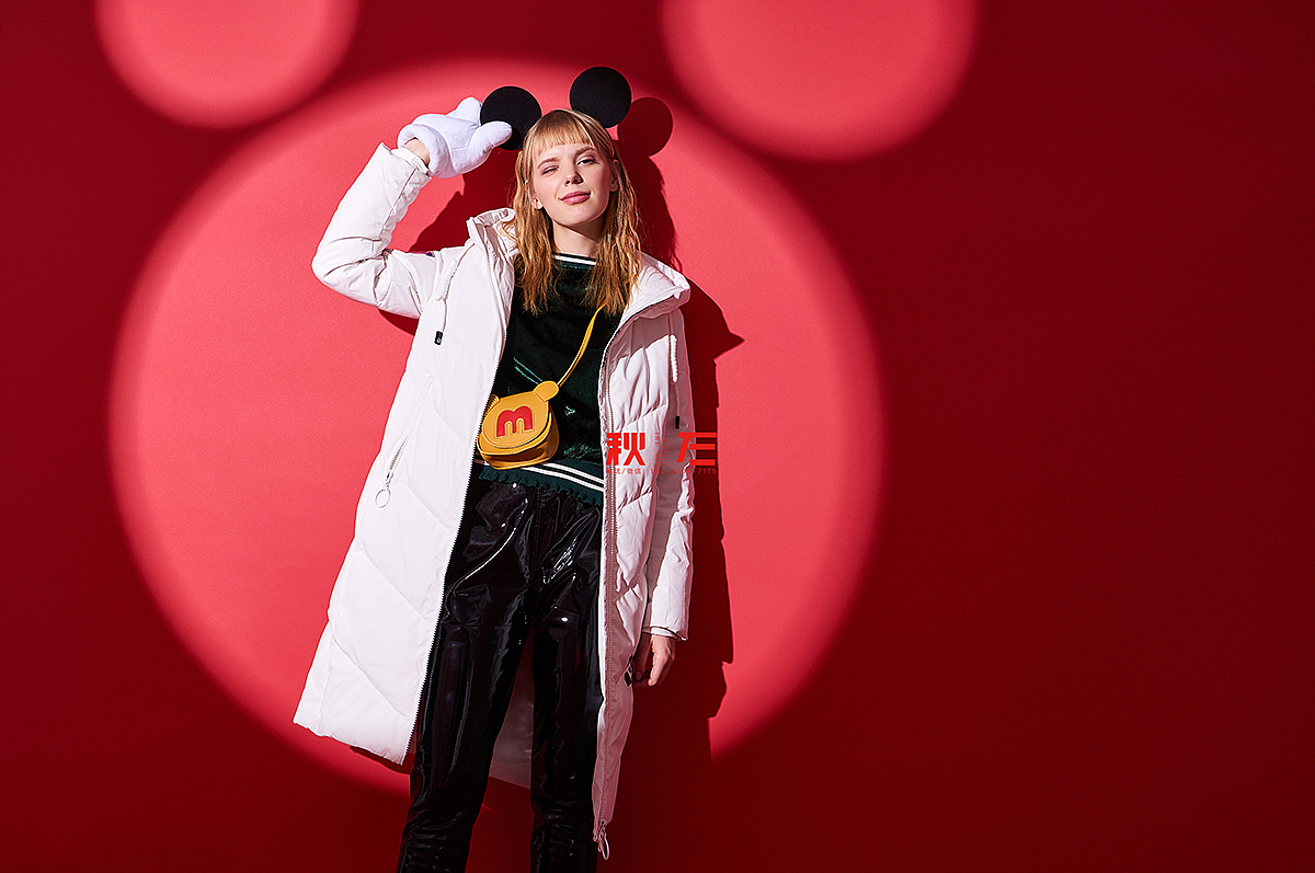 羽绒服拍摄波司登2019秋迪斯尼系列ip创意kv拍摄