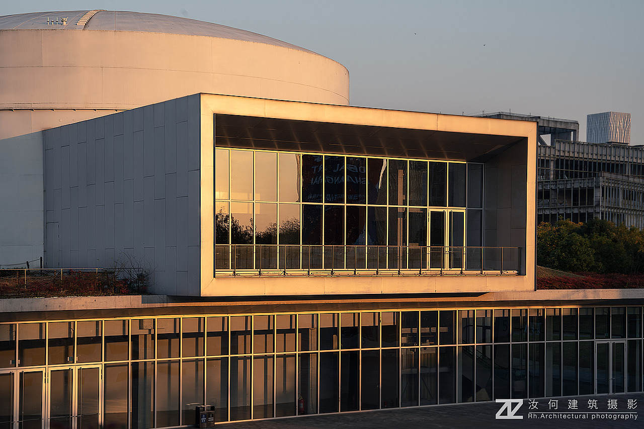 上海油罐艺术中心