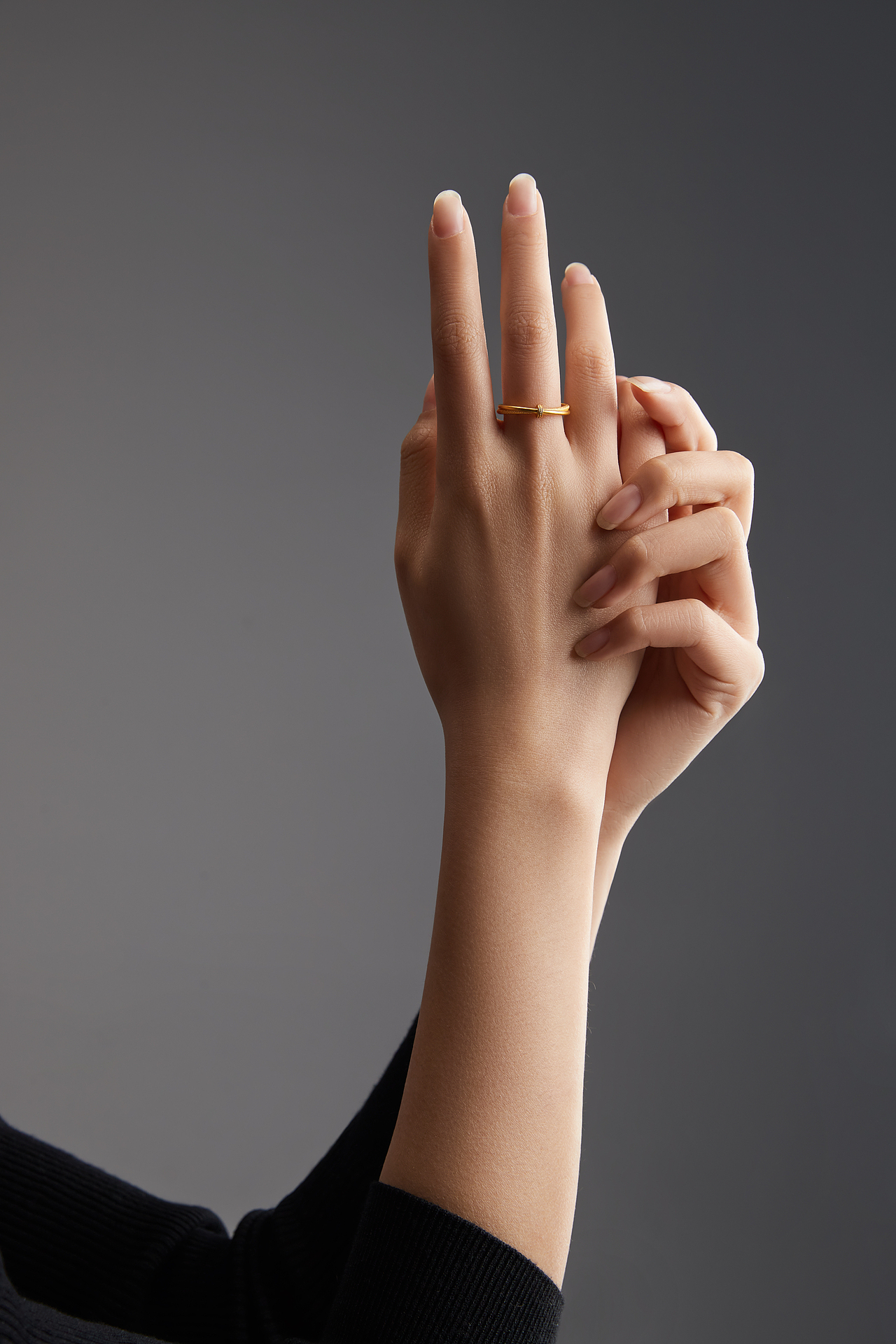 珠宝人像 | 白底图修图  曼卡龙品牌