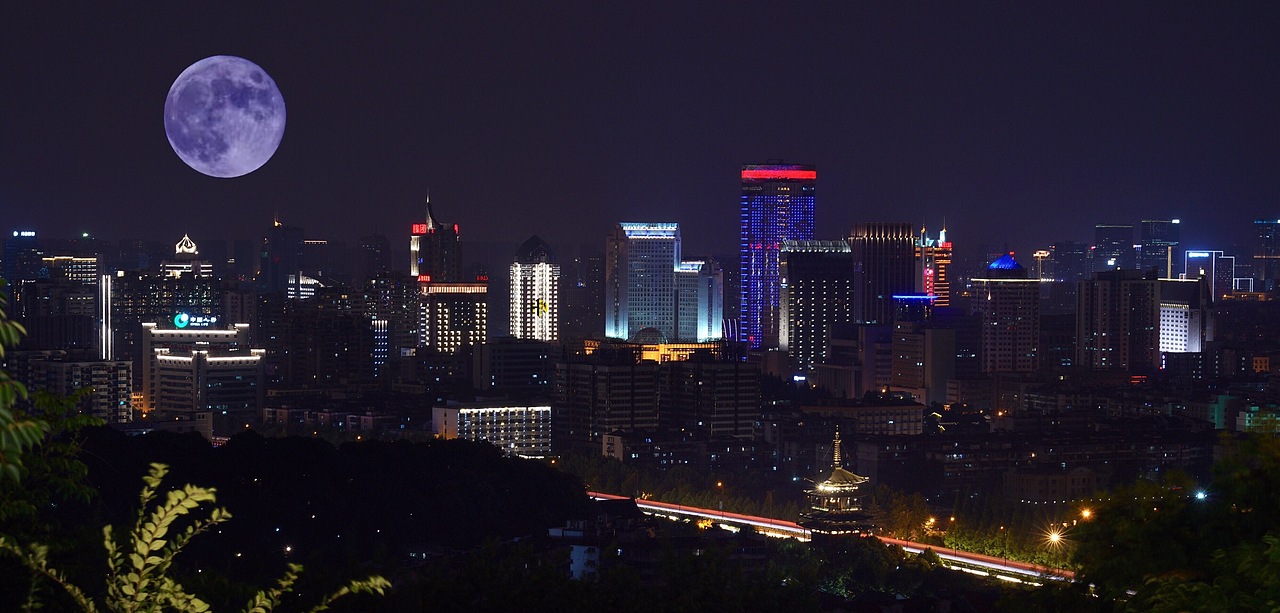 月光之城（圖ZODkzMDY0NjQ=） - 風(fēng)光攝影 - 站酷設(shè)計(jì)師杭州黃一能原創(chuàng)素材 - 站酷ZCOOL