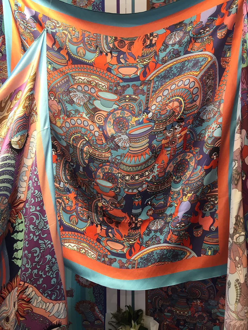 少数民族原创丝巾合集（一）（图ZMjAyNTgyNzA0） - 商业插画 - 站酷设计师crayon小菠萝原创素材 - 站酷ZCOOL