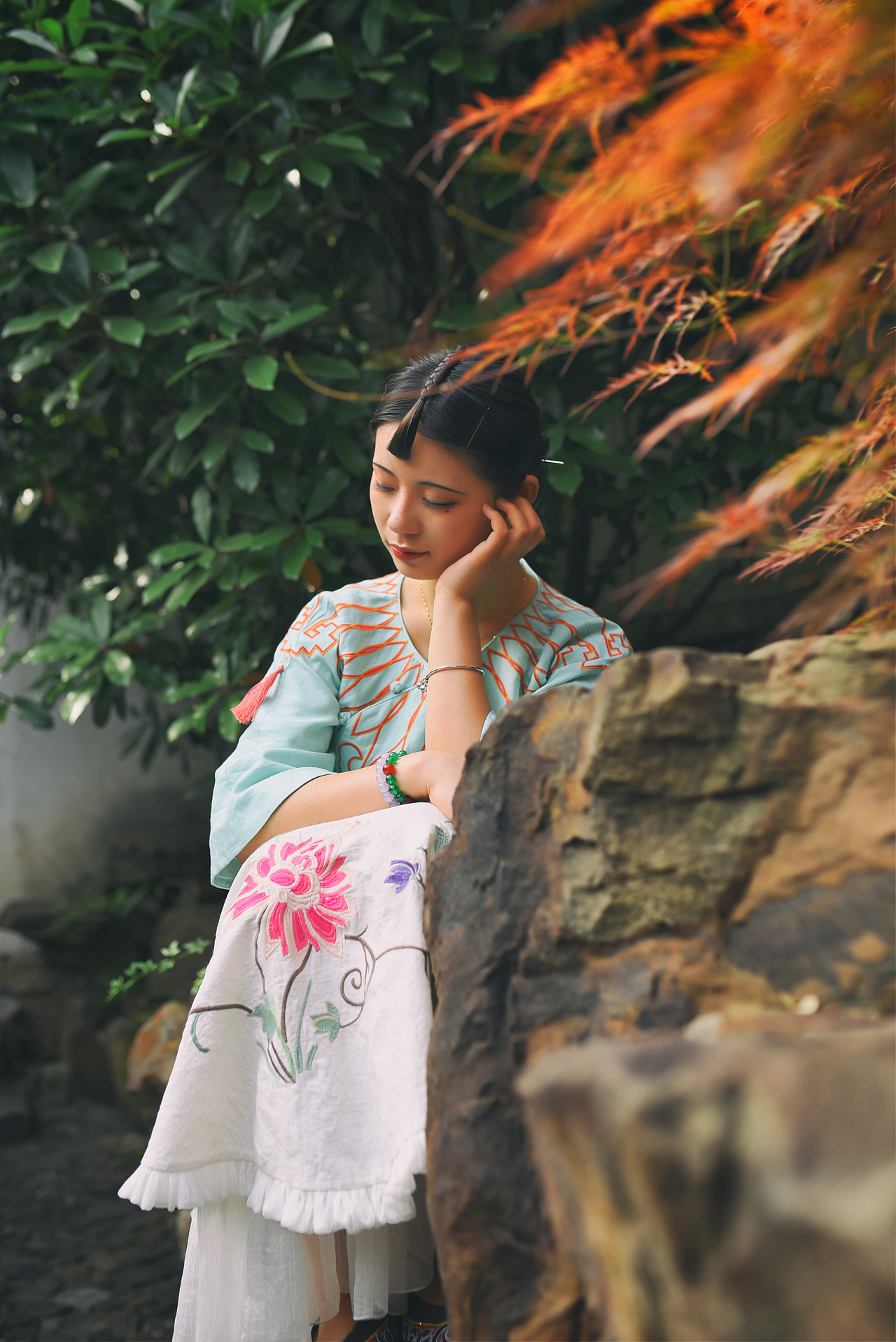 菀灵（图ZMTU4MTA3NzA0） - 传统/民族服饰 - 站酷设计师瑞思原创素材 - 站酷ZCOOL