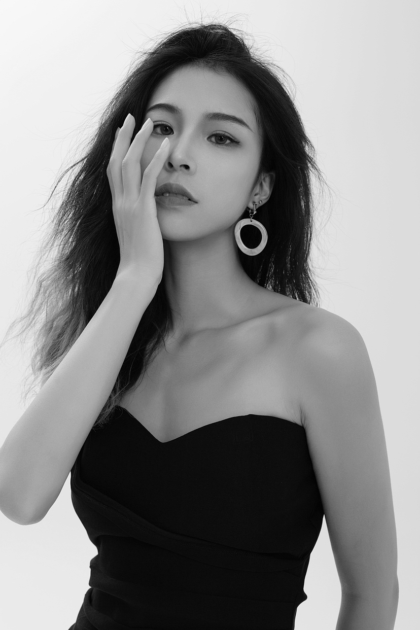 杂志风肖像拍摄（图ZMzQ4MjkwNjgw） - 人像摄影 - 站酷设计师MEMORY纪奕影像原创素材 - 站酷ZCOOL