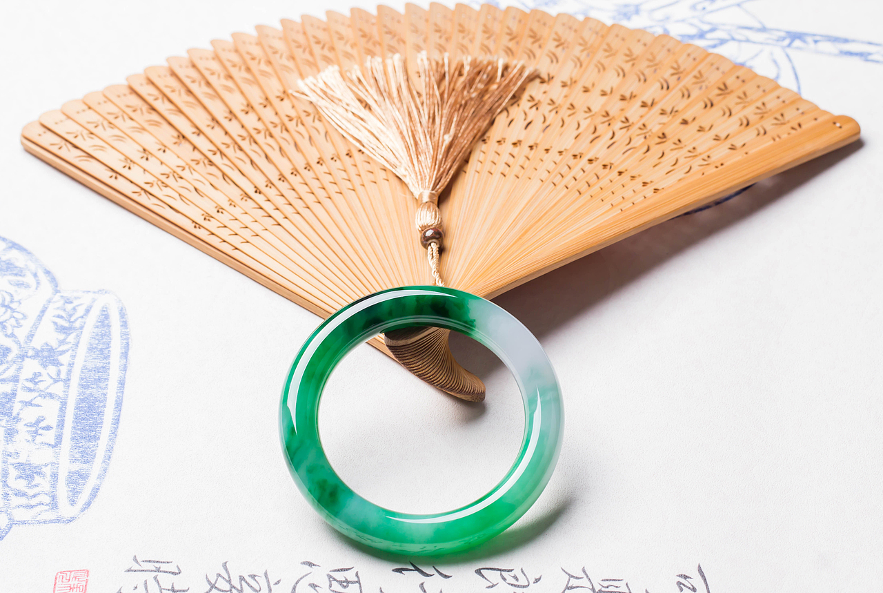 翡翠手镯（图ZMTIwNTA2Nzc2） - 产品摄影 - 站酷设计师夹缝中生存原创素材 - 站酷ZCOOL