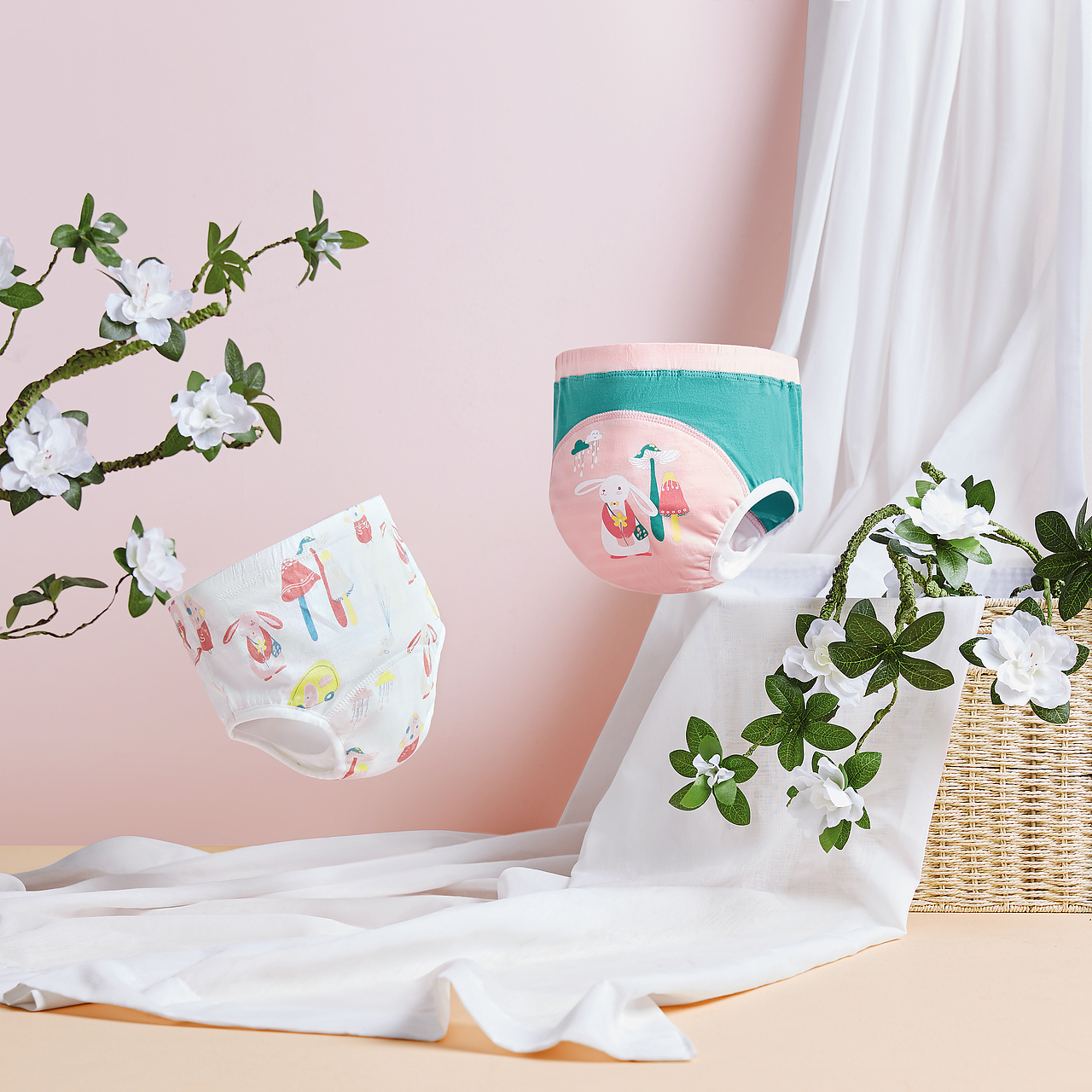 宝宝儿童平角内裤合集（图ZMjYwMTU2MDk2） - 产品摄影 - 站酷设计师ABvision阿宝影视原创素材 - 站酷ZCOOL