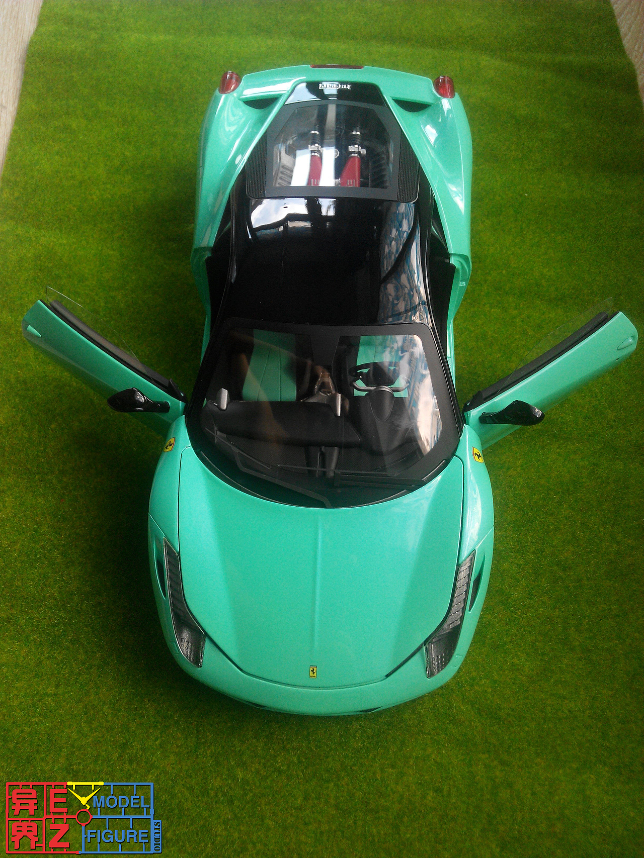 车模:1:18风火轮 法拉利458绸缎绿