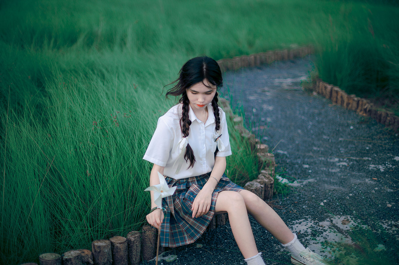人像摄影 小清新 写真公园草地 JK人像（图ZMjYzOTc3Njc2） - 人像摄影 - 站酷设计师没欸原创素材 - 站酷ZCOOL