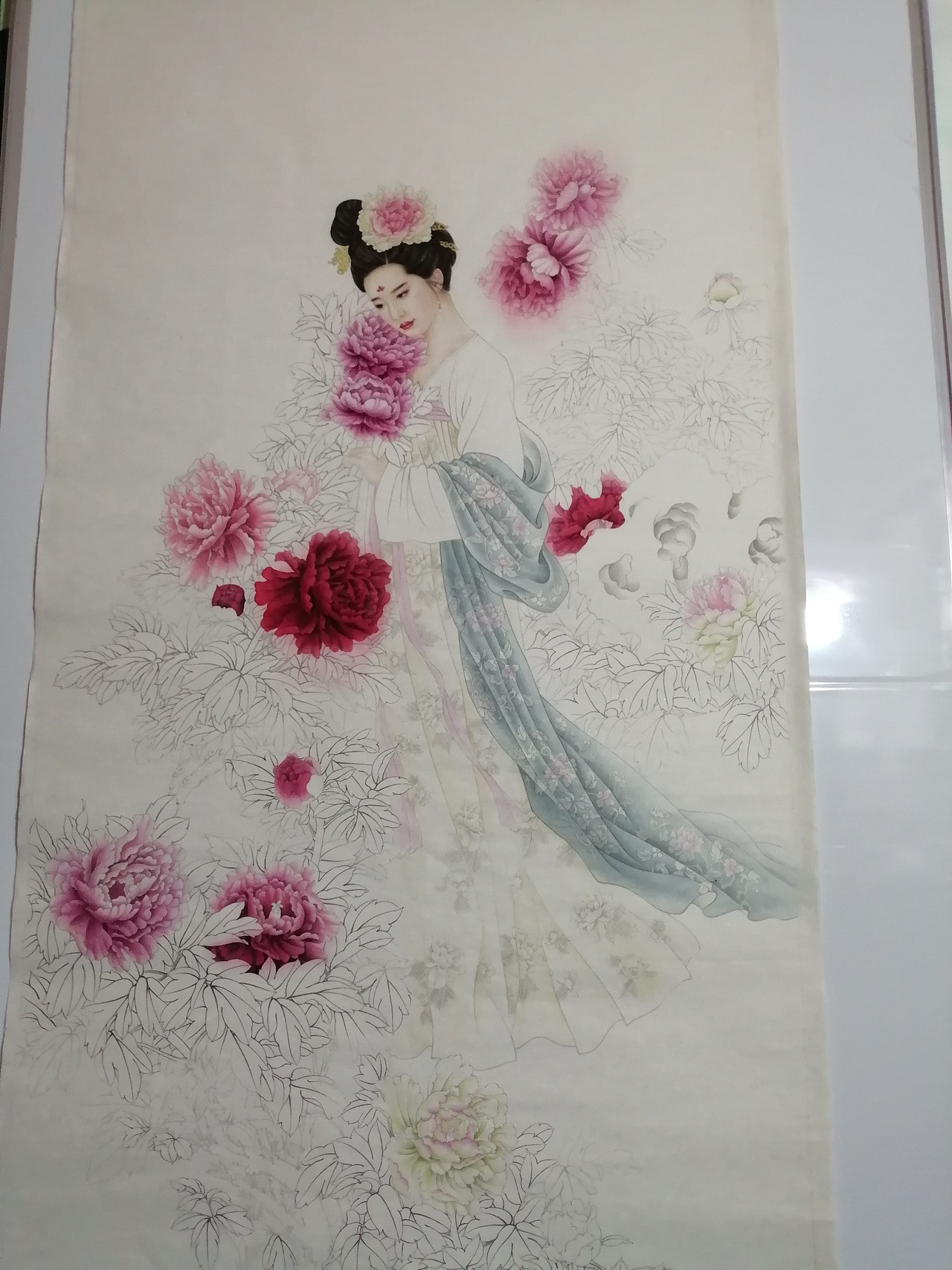 工笔画《牡丹仙子》原图刘亦菲,作者 李春英