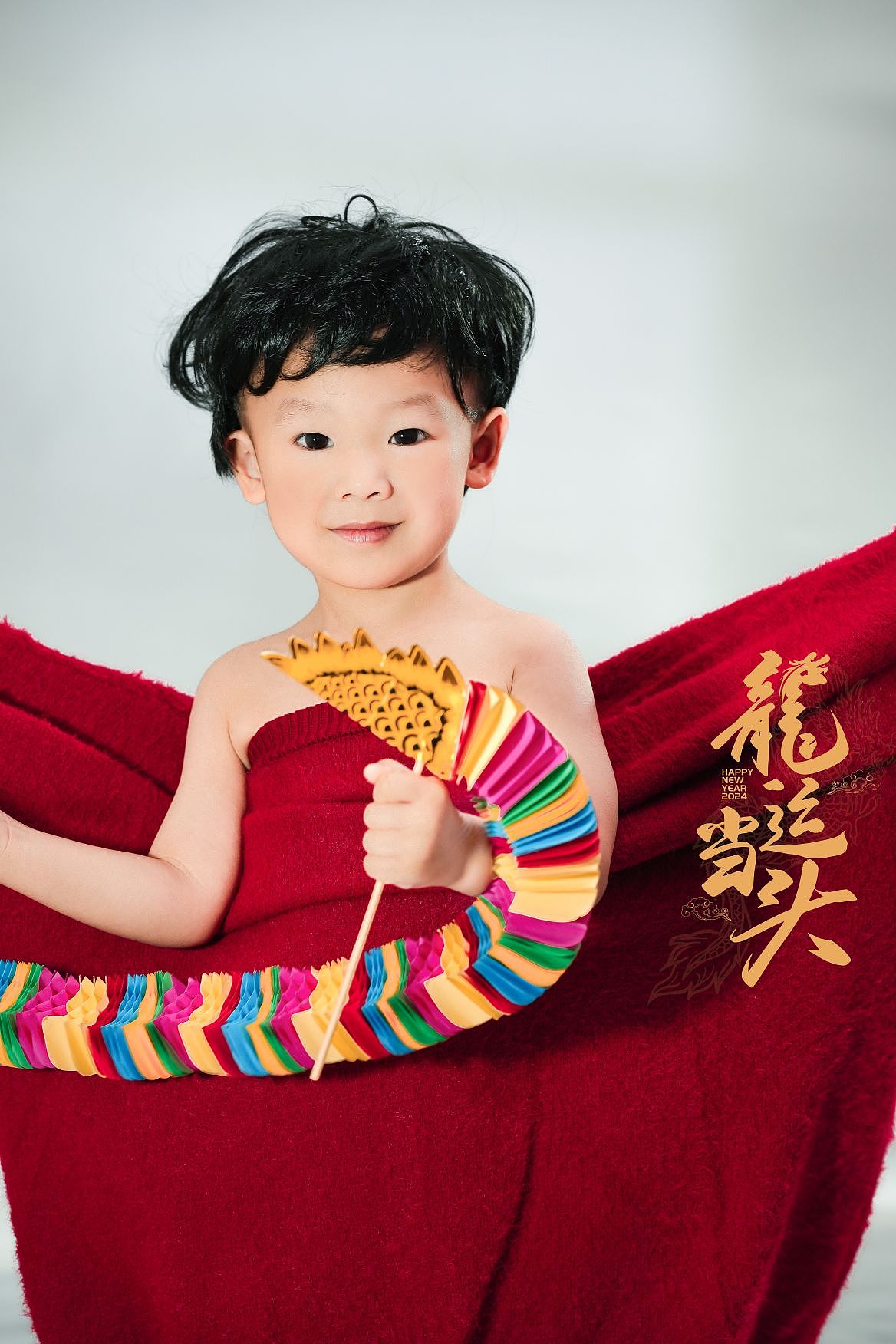 龙年儿童写真，大吉大利（图ZMzU4NzgzMDg4） - 人像摄影 - 站酷设计师王西瓜爱摄影原创素材 - 站酷ZCOOL