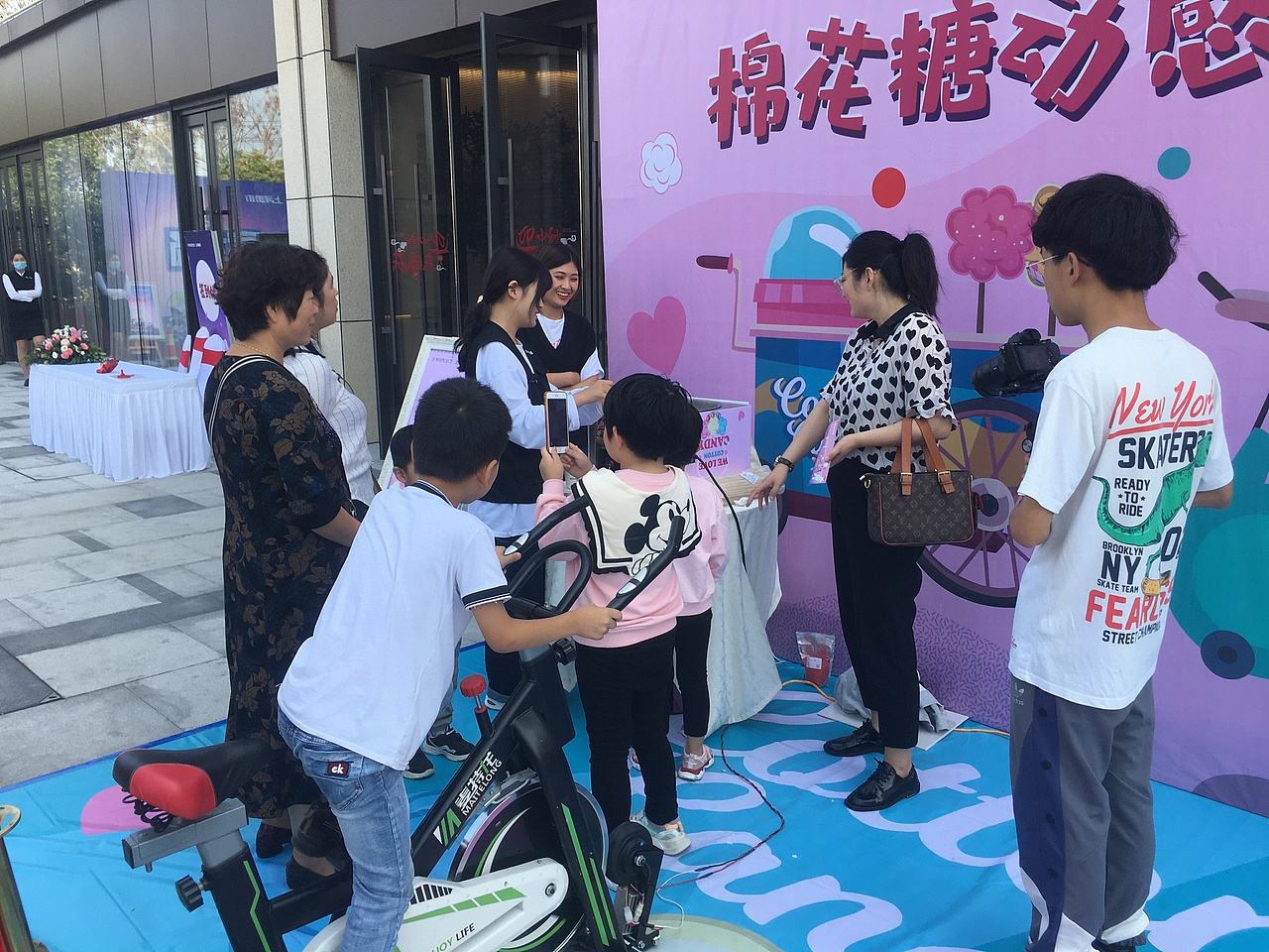 滨河万达广场中秋节