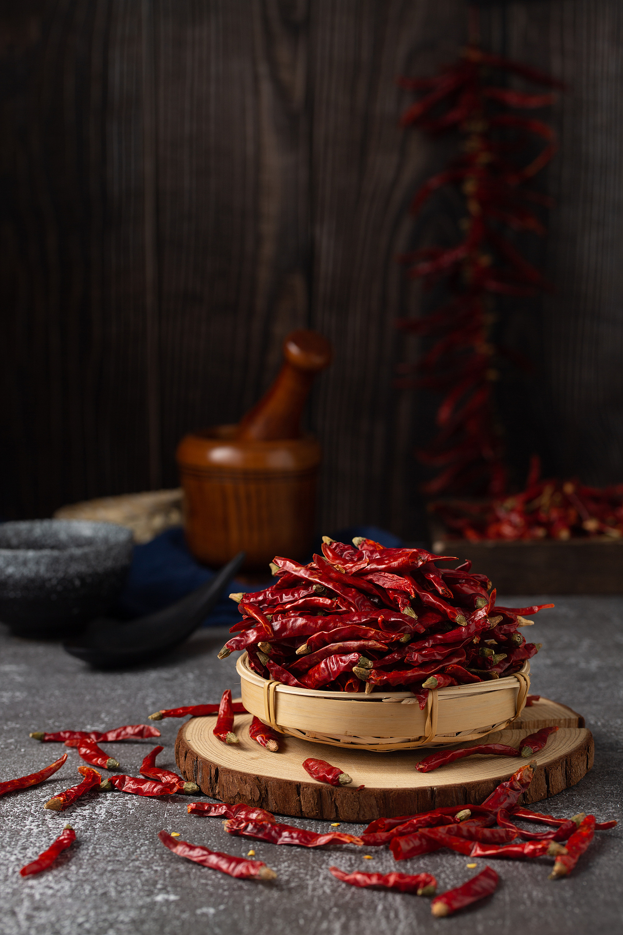 日用调味原料-辣椒和胡椒场景（图ZMjY2MTY3MDYw） - 美食摄影 - 站酷设计师阿尧同学原创素材 - 站酷ZCOOL