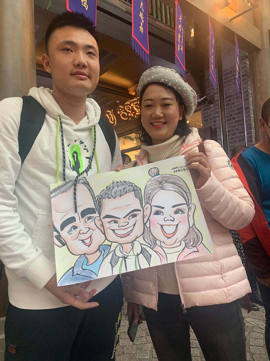 长春这有山现场肖像漫画（图ZMjMwNDMyMTI0） - 单幅漫画 - 站酷设计师鹿头9527原创素材 - 站酷ZCOOL
