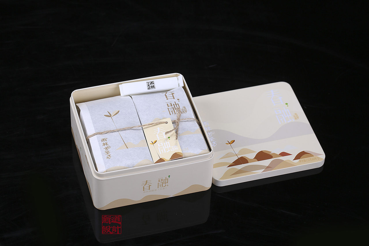 集合店专用的"春融“古树普洱茶包装设计分享。《新道设计·包装作品》茶叶之铁盒包装设计（图ZNDExNzc2NTI=） - 包装 - 站酷设计师新道设计原创素材 - 站酷ZCOOL